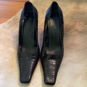 Gucci crocodile black square toe kitten heel pumps
